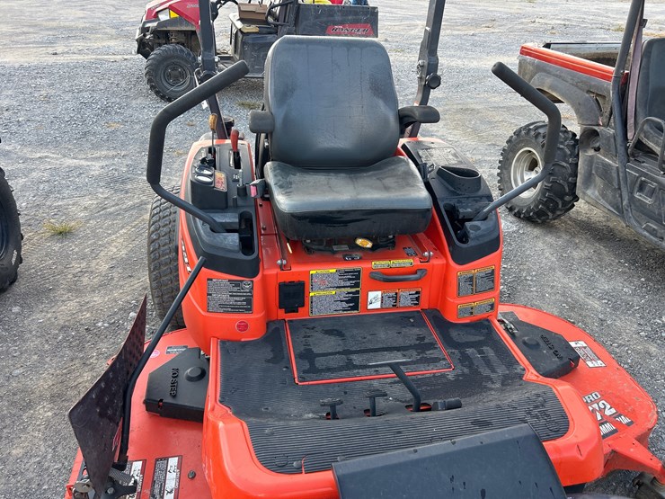 kubota-zd331-image-6