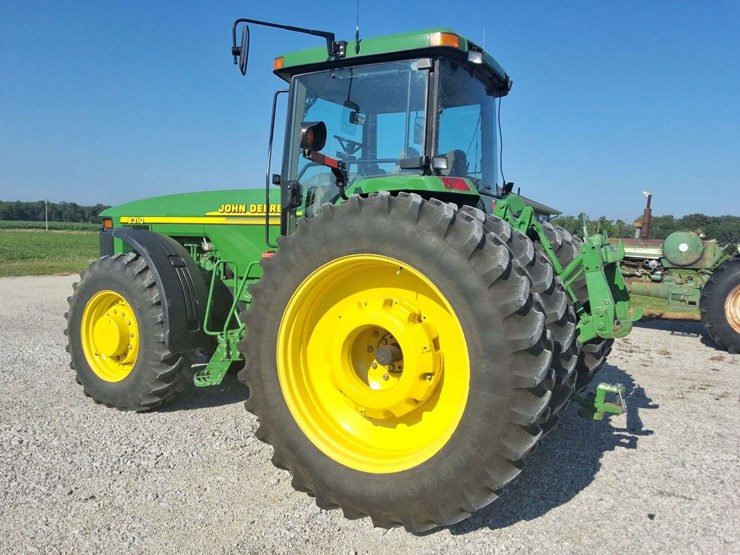 2000-john-deere-8310-image-2
