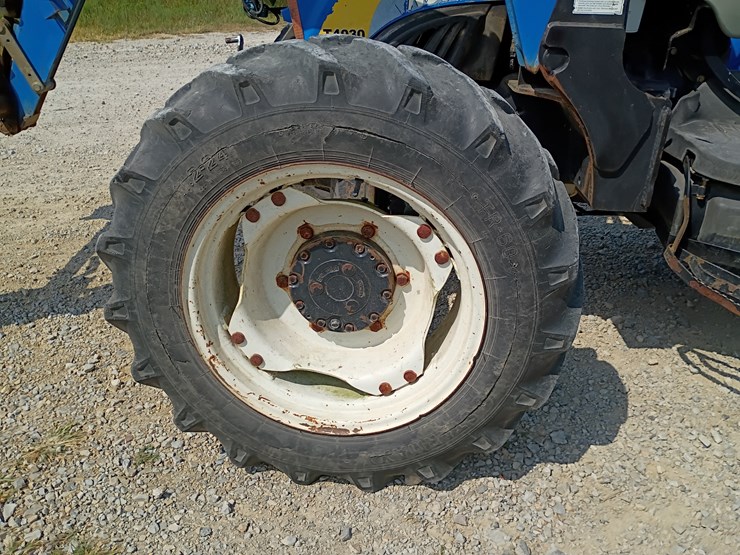 2009-new-holland-t4030-image-40