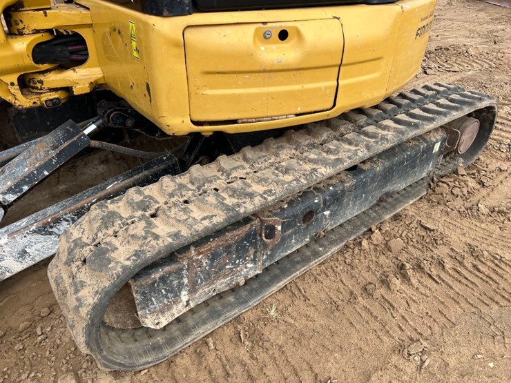 2015-caterpillar-303.5e2-cr-image-9