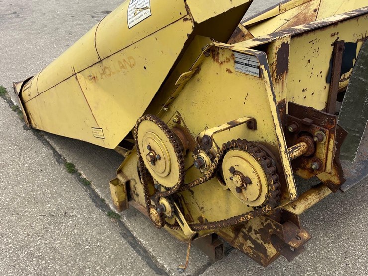 new-holland-890-image-55