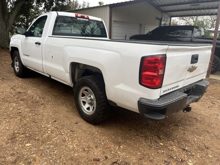 2016-chevrolet-silverado-image-5