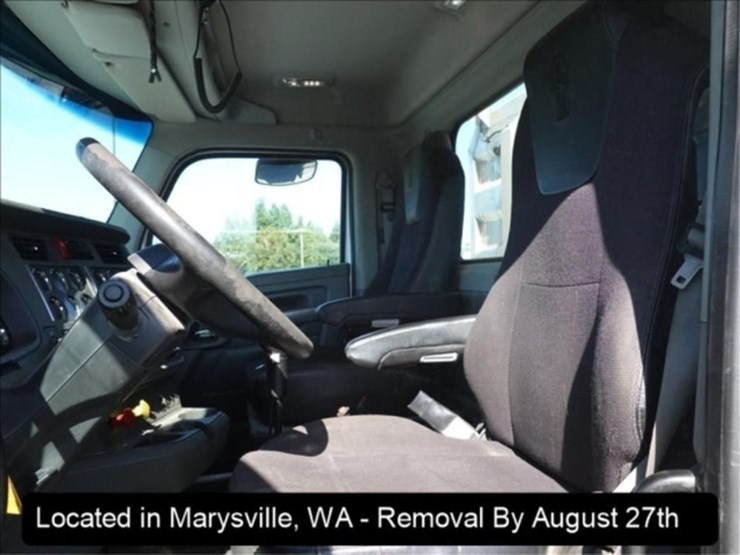 2017-kenworth-t880-image-16