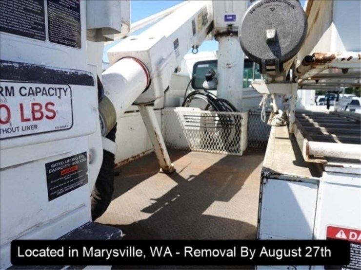 2009-international-durastar-4300-image-31