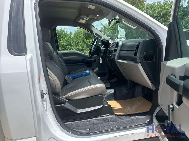 2017-ford-f450-image-38