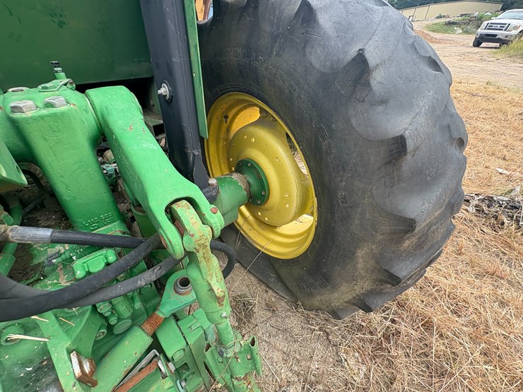 2000-john-deere-6310-image-20
