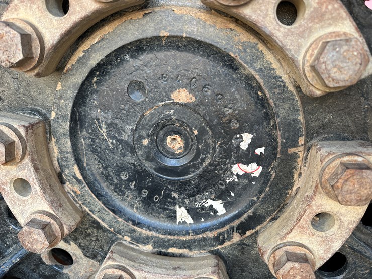 2012-case-ih-8120-image-10