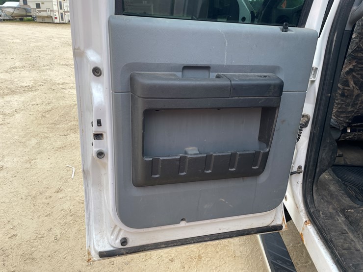 2012-ford-f250-image-50