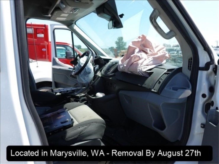 2016-ford-transit-image-21
