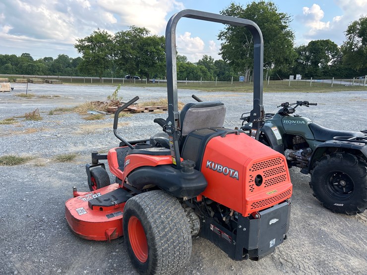 kubota-zd331-image-4