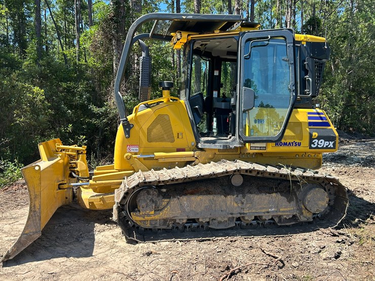2024-komatsu-d39px-image-9