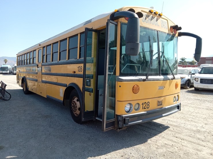lot#--2002-thomas-built-bus-image-1
