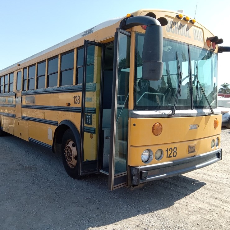 LOT#--2002 THOMAS BUILT BUS