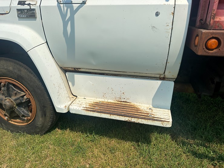gmc-7000-image-19
