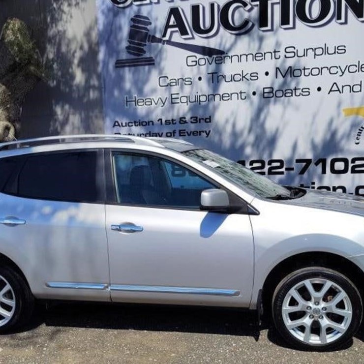 2011 NISSAN ROGUE