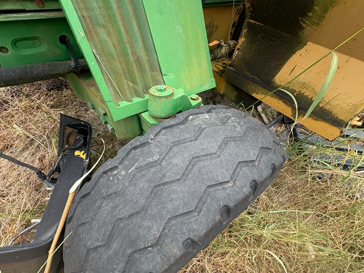 2000-john-deere-6310-image-8