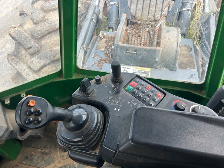 deere-748l-image-21