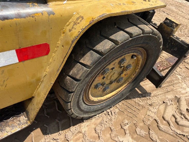 caterpillar-v50b-image-16
