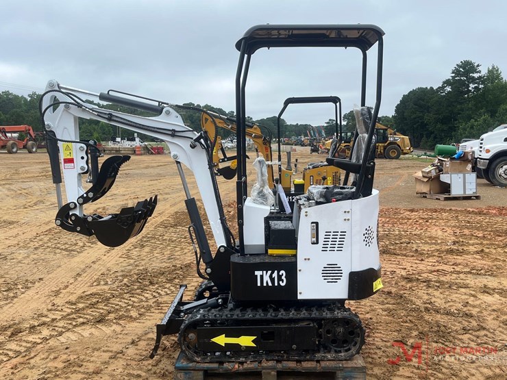 unused-2025-tk13-mini-crawler-excavator-image-5