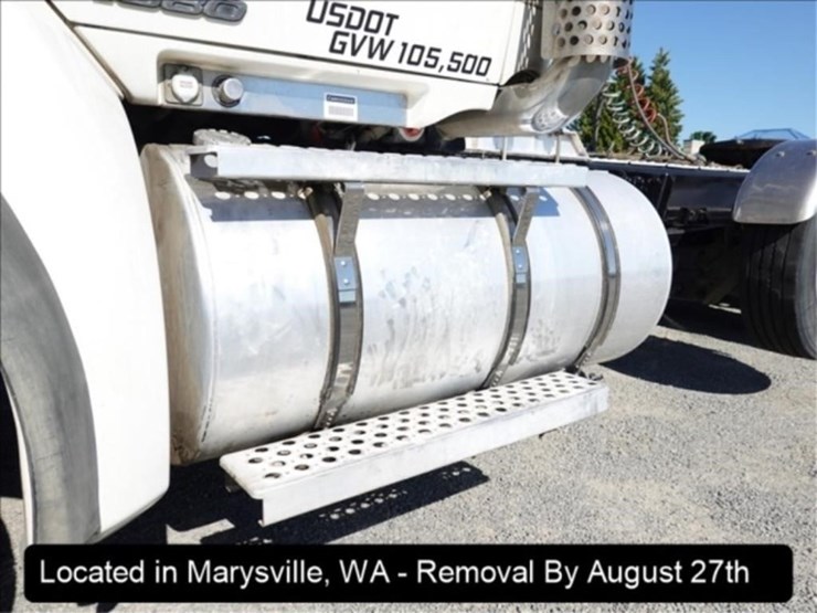 2017-kenworth-t880-image-32