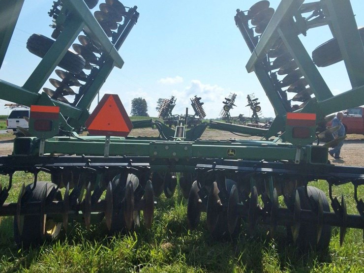 john-deere-637-image-9