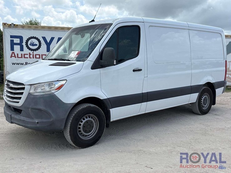 2019-freightliner-sprinter-1500-image-1