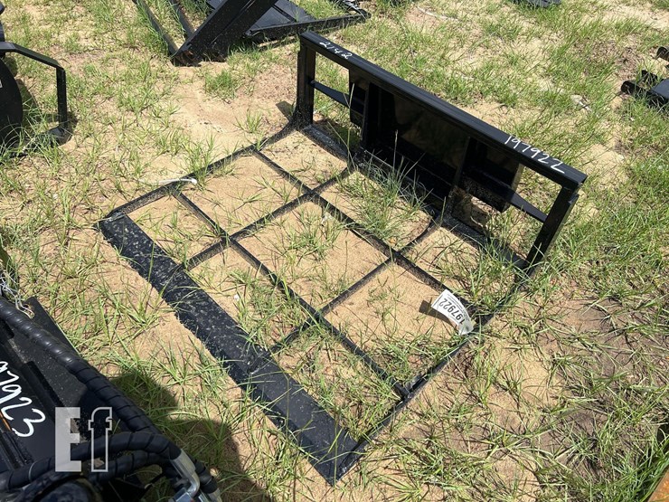 unused-future-mini-skid-steer-land-leveler-image-1