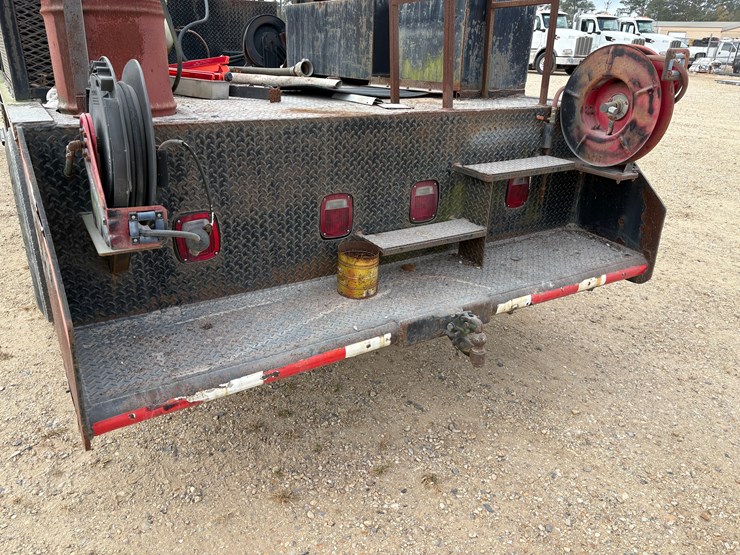2005-international-durastar-4200-image-12