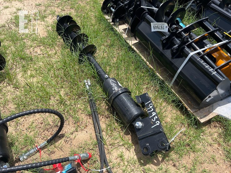 unused-future-mini-excavator-8"-hyd-auger-image-2