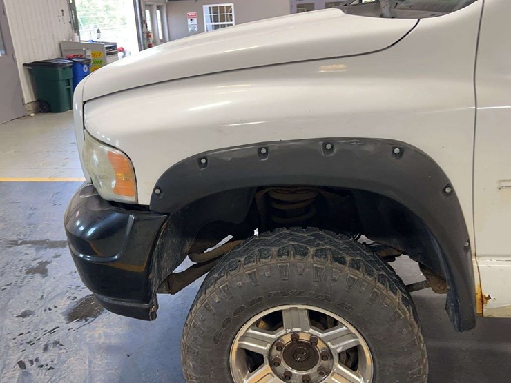 2003-dodge-ram-2500-image-28