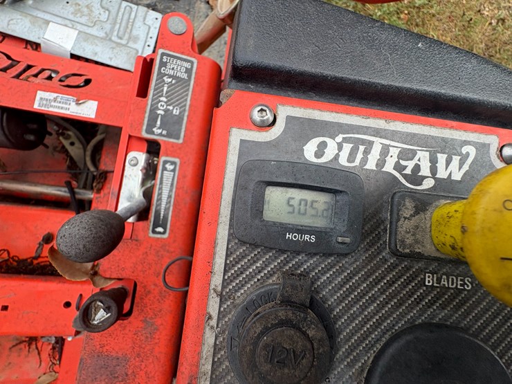 #25349-•-inop-bad-boy-outlaw-zero-turn-mower-image-19