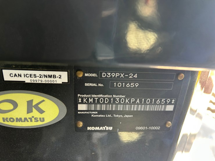 2024-komatsu-d39px-image-10