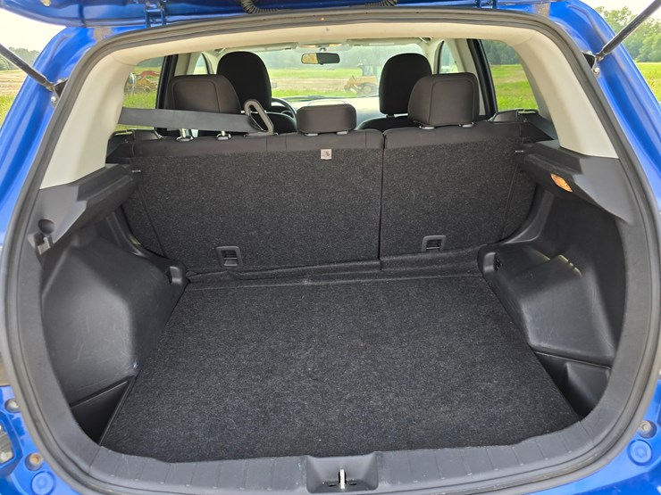 2015-mitsubishi-outlander-image-68