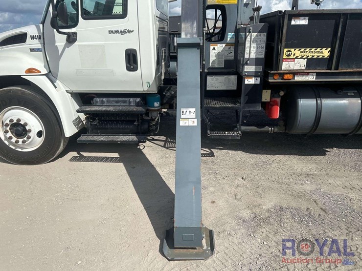 2014-international-durastar-4300-image-16