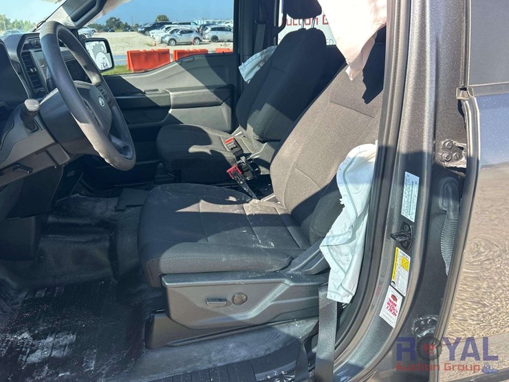 2023-ford-f150-image-14