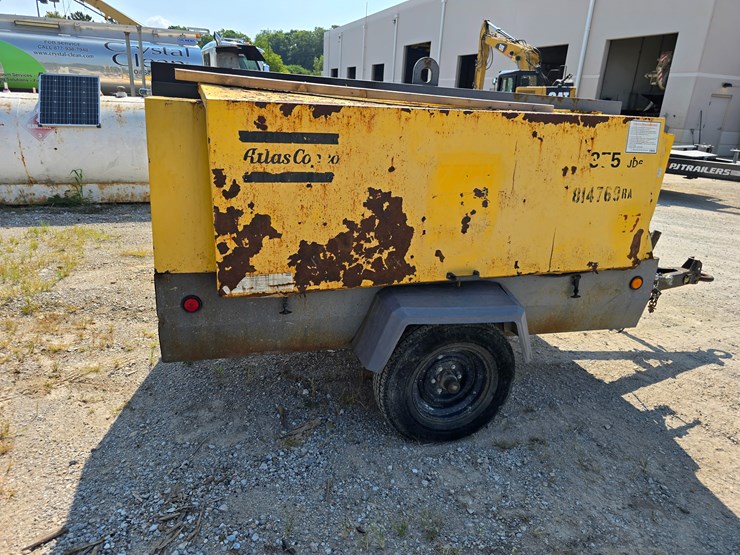 2010-atlas-copco-xas375-image-22