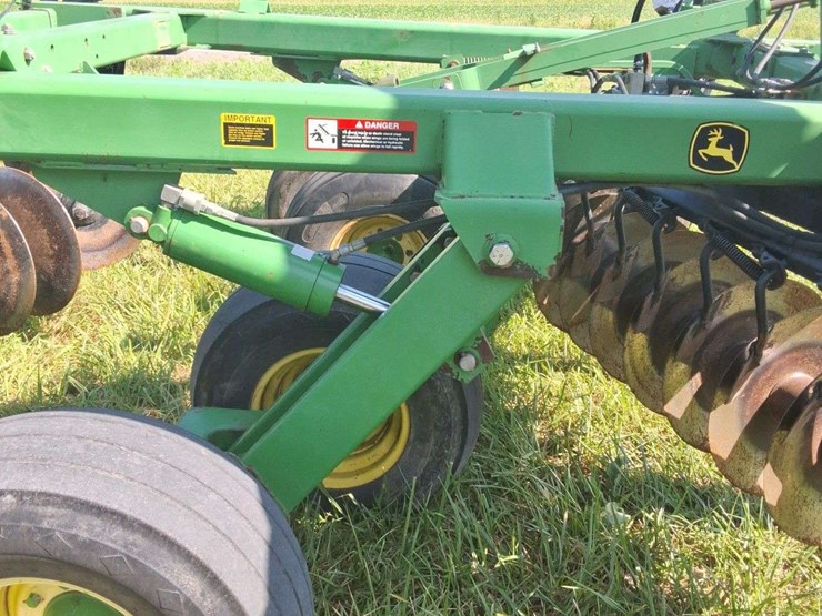john-deere-637-image-8