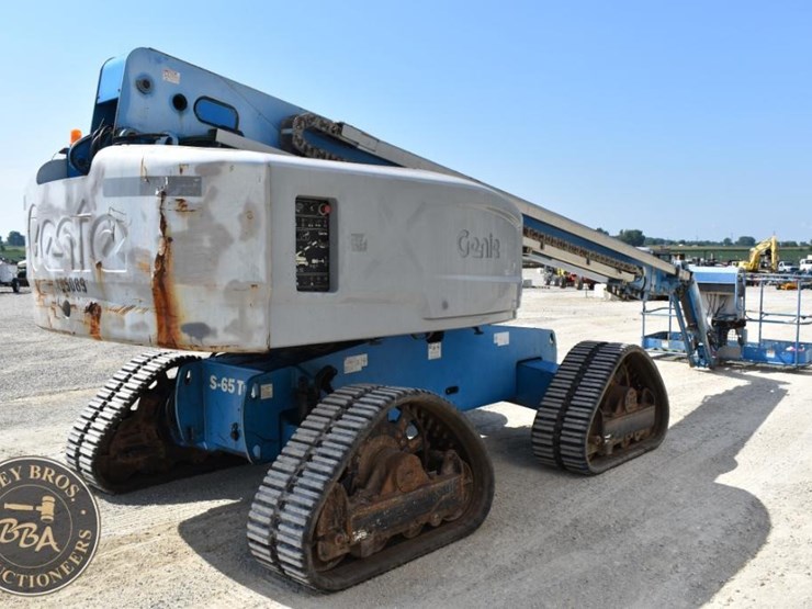 2014-genie-s65-trax-image-24