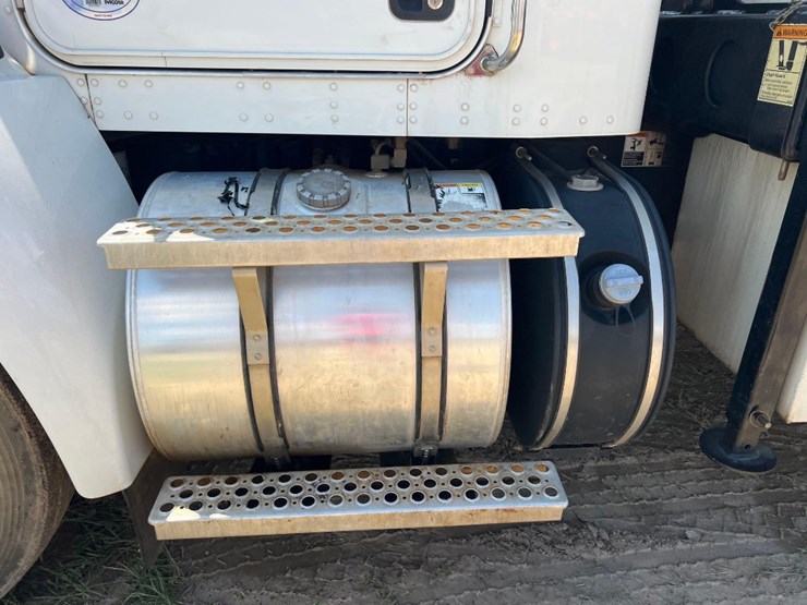 2016-kenworth-t270-image-13