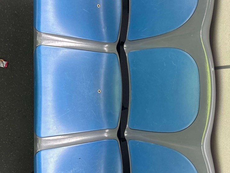 2014-gillig-low-floor-image-24