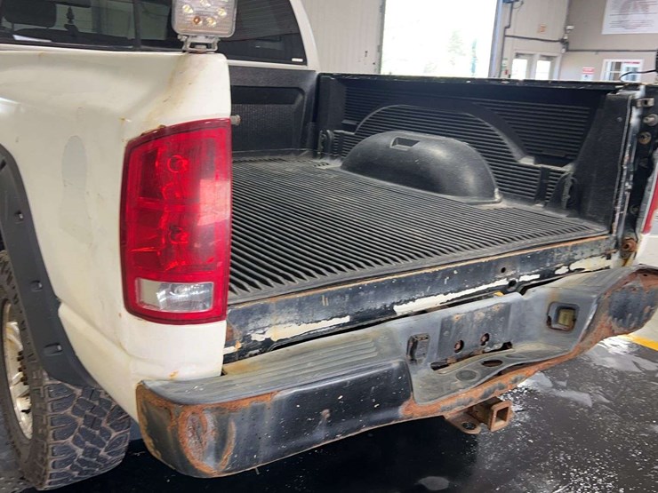 2003-dodge-ram-2500-image-33