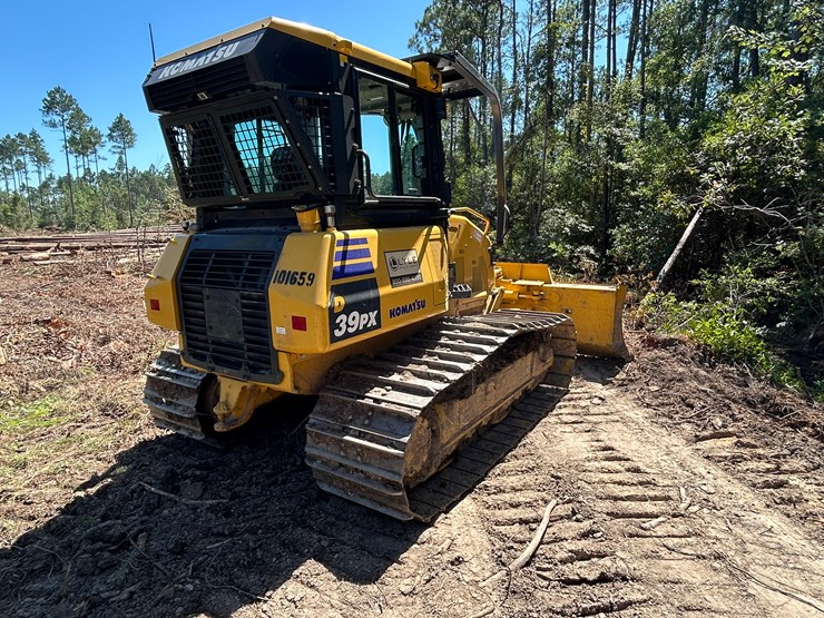 2024-komatsu-d39px-image-4