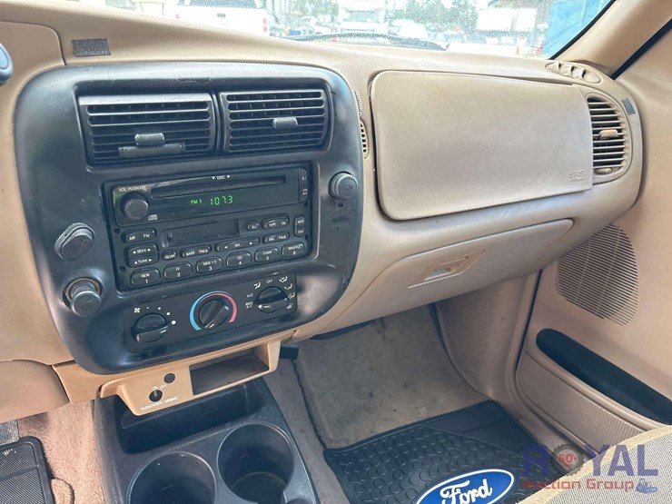 2002-ford-ranger-xl-image-12