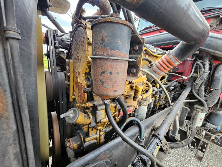 2003-peterbilt-379-image-40