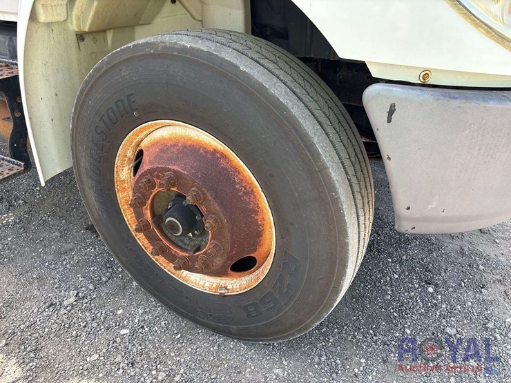 2005-international-durastar-4300-image-36