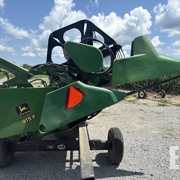 JOHN DEERE 915F
