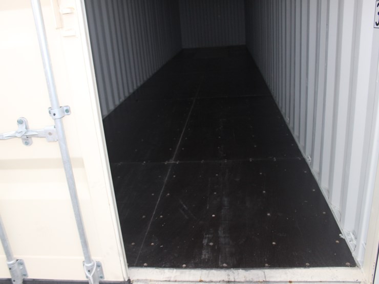 #22251-•-40ft-container-image-6