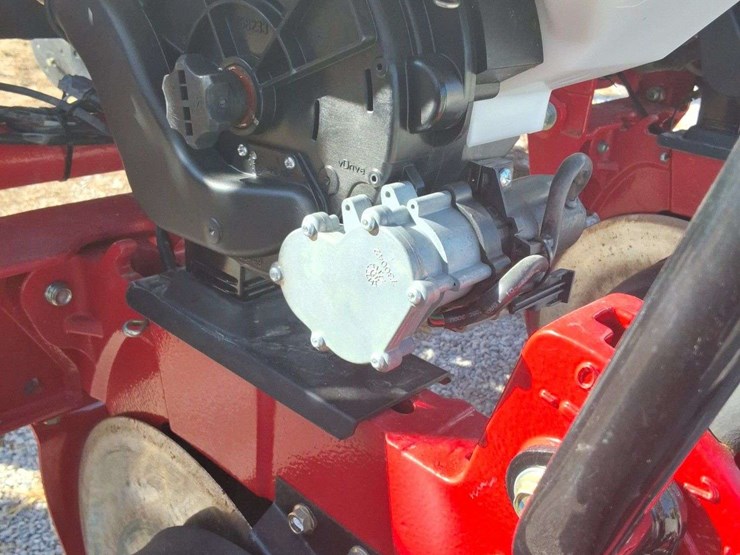 2014-massey-ferguson-9800-image-21