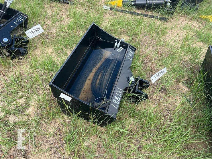 unused-future-24"-hyd-tilt-mini-excavator-bucket-image-2