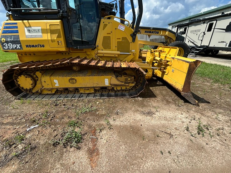 2020-komatsu-d39px-24-image-19